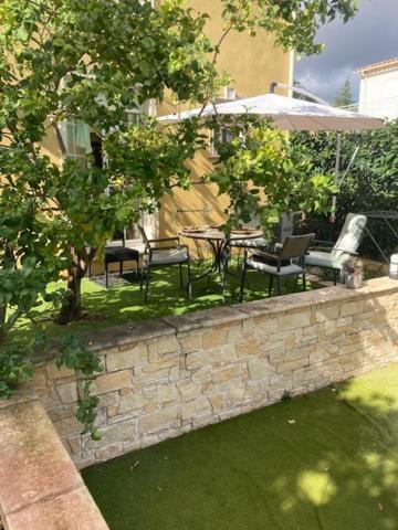 Location Studio De Charme Antibes Exterior foto