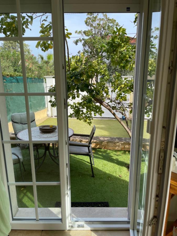 Location Studio De Charme Antibes Exterior foto