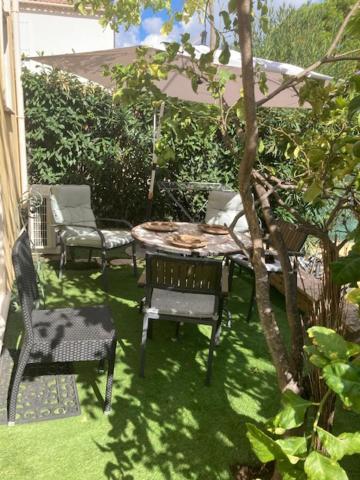 Location Studio De Charme Antibes Exterior foto
